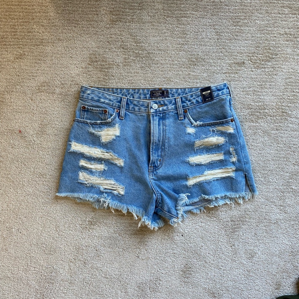 A&F Annie high rise short